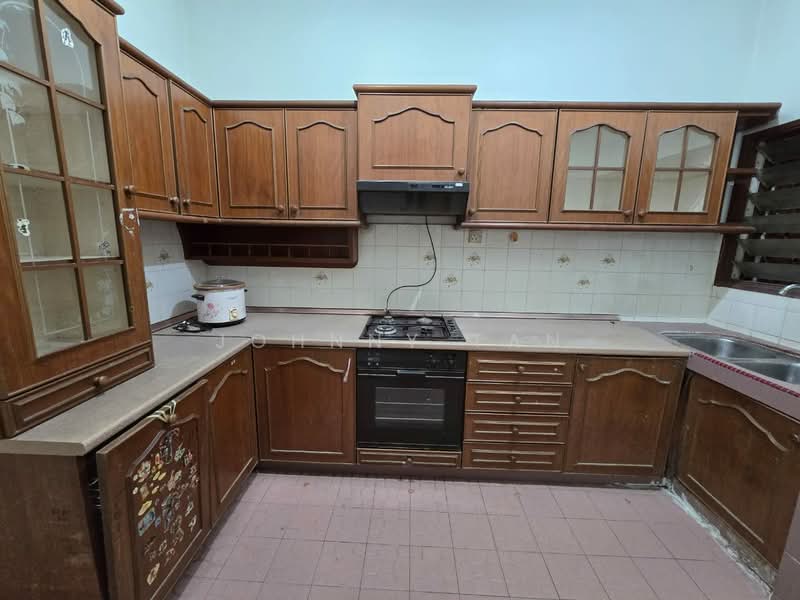 1.5-storey Terraced House for Sale in Bandar Kinrara Seksyen 1 (Bandar Kinrara) - Johnny Tan - PropertyGuru.com.my