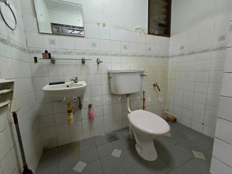 1.5-storey Terraced House for Sale in Bandar Kinrara Seksyen 1 (Bandar Kinrara) - Johnny Tan - PropertyGuru.com.my
