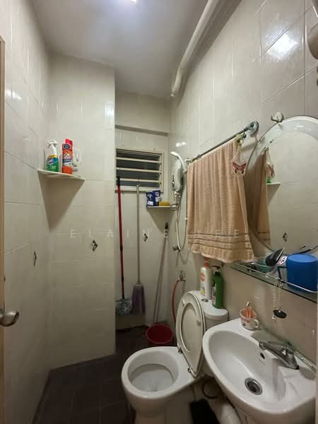 Apartment for Rent at Sri Kristal - Elaine Lee - Bathroom - PropertyGuru.com.my