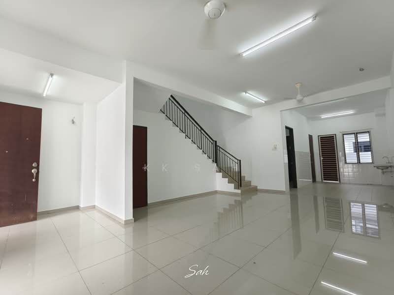 Rumah Teres 2 Tingkat untuk Dijual di Kajang East (Semenyih) - KK Sah - Interior - PropertyGuru.com.my