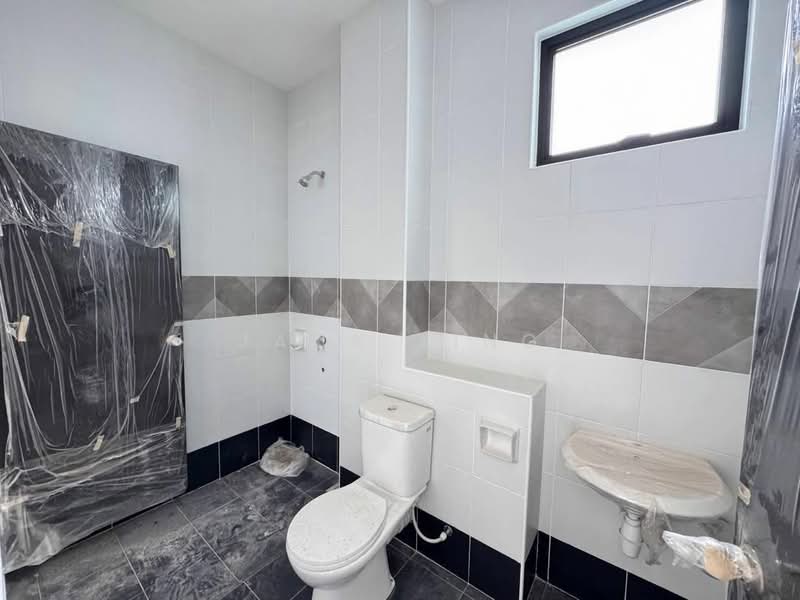 2-storey Terraced House for Sale in Johor Bahru (Johor) - Jack Ting - Bathroom - PropertyGuru.com.my