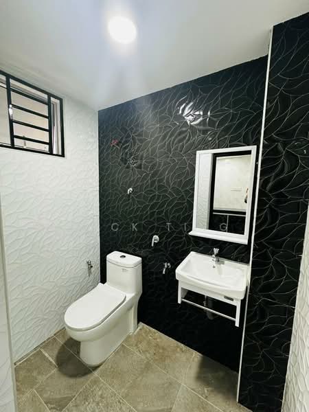 2-storey Terraced House for Sale in Skudai (Johor) - Jack Ting - Bathroom - PropertyGuru.com.my