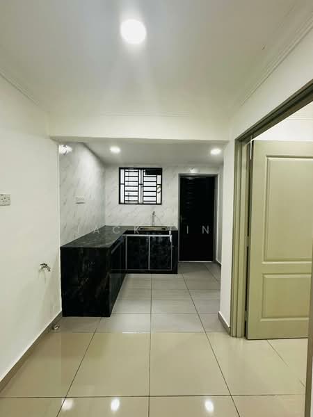 2-storey Terraced House for Sale in Skudai (Johor) - Jack Ting - Kitchen - PropertyGuru.com.my