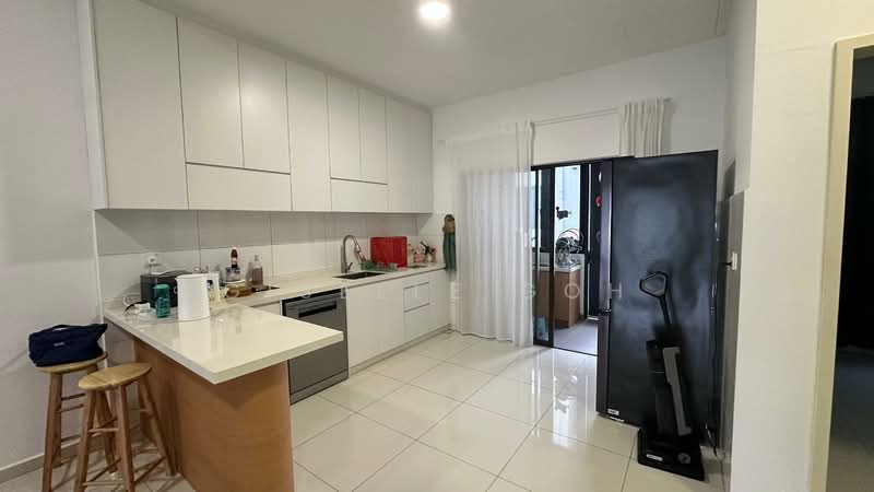 2-storey Terraced House for Rent in Bandar Gamuda Gardens (Rawang) - Giselle Goh - Kitchen - PropertyGuru.com.my