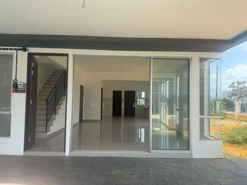 Bandar Tasik Kesuma untuk Untuk Disewa - RM 2,000 /bulan, Apr 2026 - Entrance - PropertyGuru.com.my