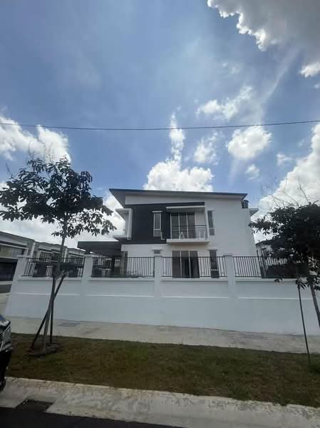 Bandar Tasik Kesuma untuk Untuk Disewa - RM 2,000 /bulan, Apr 2026 - Exterior - PropertyGuru.com.my