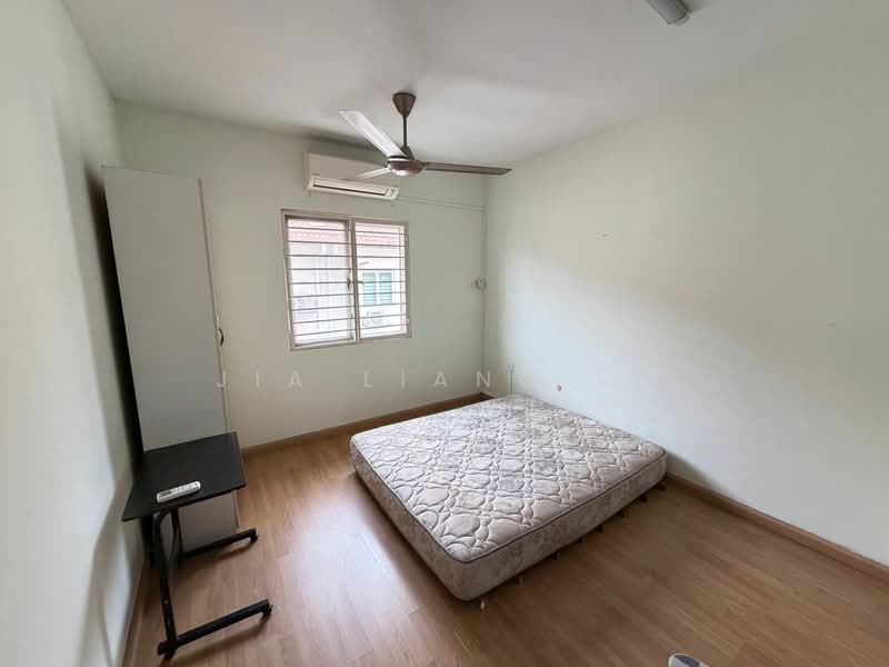 Paragon Heights untuk Untuk Dijual - RM 1,200,000, Apr 2026 - Bedroom - PropertyGuru.com.my