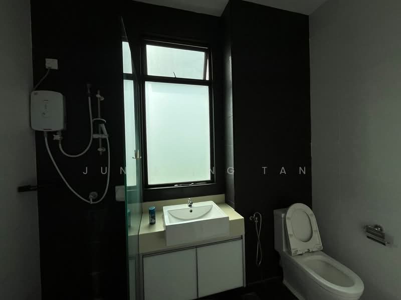 2-storey Terraced House for Sale in Kota Masai (Pasir Gudang) - Jun Xiong Tan - Bathroom - PropertyGuru.com.my