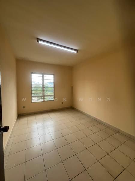 For Sale - Plaza Metro Prima