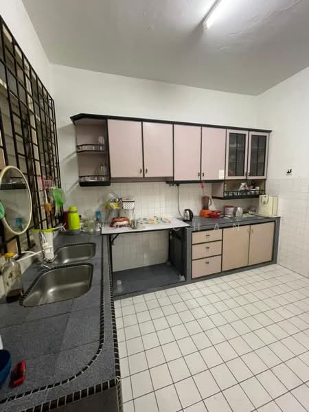Terraced House for Sale in Johor Bahru (Johor) - Kengy Chan - Kitchen - PropertyGuru.com.my