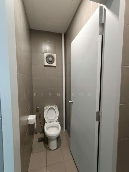 Shop for Rent in Telok Panglima Garang (Selangor) - Elyn Soo - Bathroom - PropertyGuru.com.my