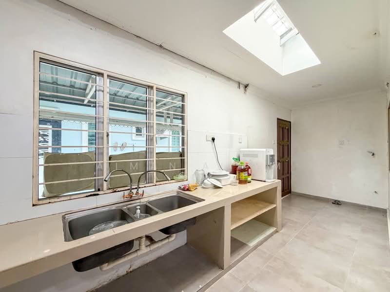 2-storey Terraced House for Sale in Seksyen 19 (Shah Alam) - Aiman Allam - PropertyGuru.com.my