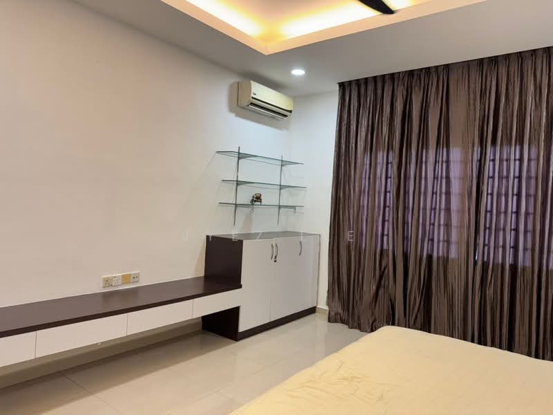 Desa Cemerlang Desas Cemerlangs untuk Untuk Dijual - RM 658,000, Apr 2026 - Bedroom - PropertyGuru.com.my