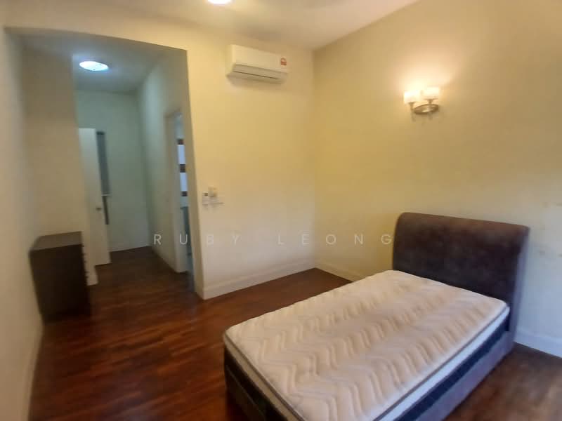 Surian Condominium untuk Untuk Disewa - RM 4,000 /bulan, Apr 2026 - Bedroom - PropertyGuru.com.my
