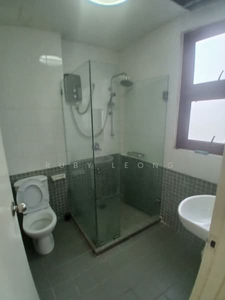 Surian Condominium untuk Untuk Disewa - RM 4,000 /bulan, Apr 2026 - Bathroom - PropertyGuru.com.my