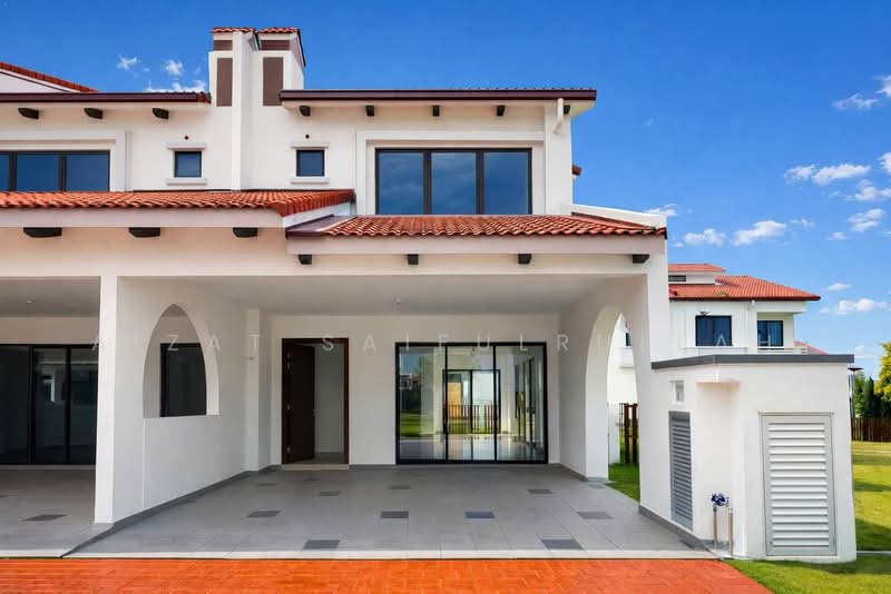 2-storey Terraced House for Sale in Setia Safiro (Cyberjaya) - Aizat Saifulrullah - Exterior - PropertyGuru.com.my