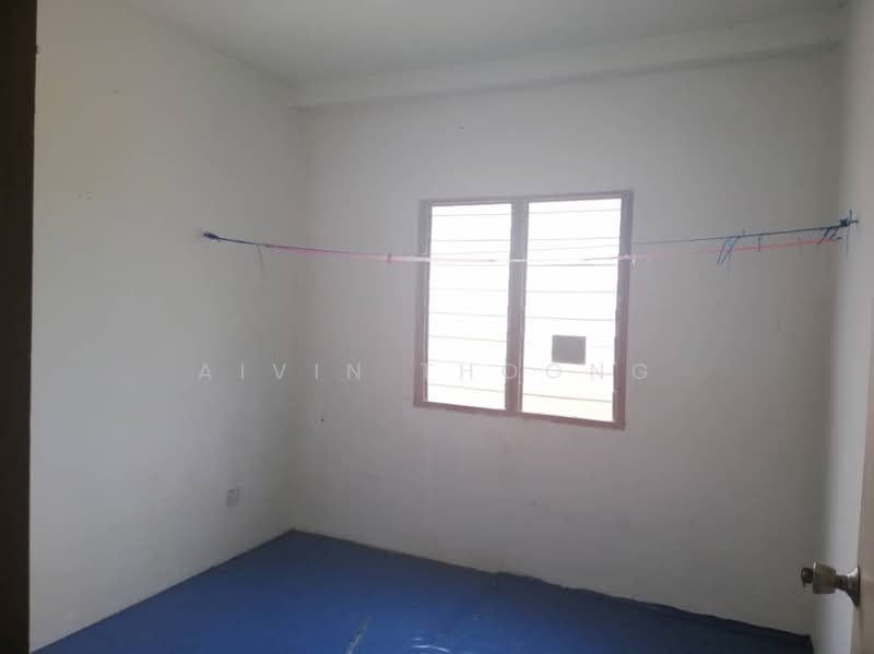 Apartment for Sale at Putra Permai Block A - Aivin Thoong - Interior - PropertyGuru.com.my