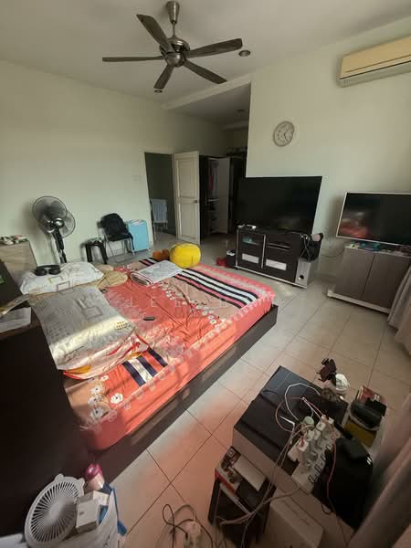 Rumah Teres 2 Tingkat untuk Dijual di Taman Skudai Indah (Skudai) - Jee Hui - Bedroom - PropertyGuru.com.my