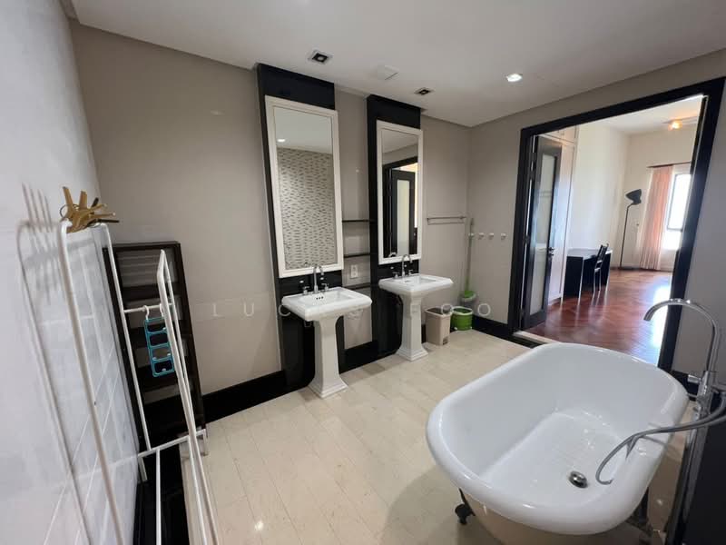 Kondominium untuk Disewa di Quayside Seafront Resort Condominiums - Lucas Foo - Bathroom - PropertyGuru.com.my
