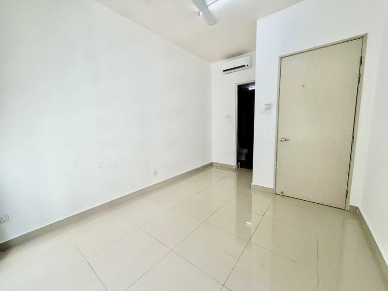 Condominium for Rent at Mutiara Ville - Zilla Ahmad - Interior - PropertyGuru.com.my