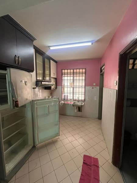 2-storey Terraced House for Sale in Taman Sri Pulai Perdana (Skudai) - Michelle Fong - Kitchen - PropertyGuru.com.my