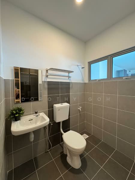 Lagenda Kulai untuk Untuk Dijual - RM 383,000, Apr 2026 - Bathroom - PropertyGuru.com.my