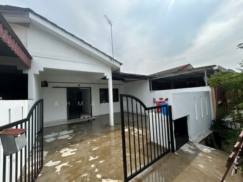 Taman Klang Perdana untuk Untuk Dijual - RM 300,000, Apr 2026 - Exterior - PropertyGuru.com.my