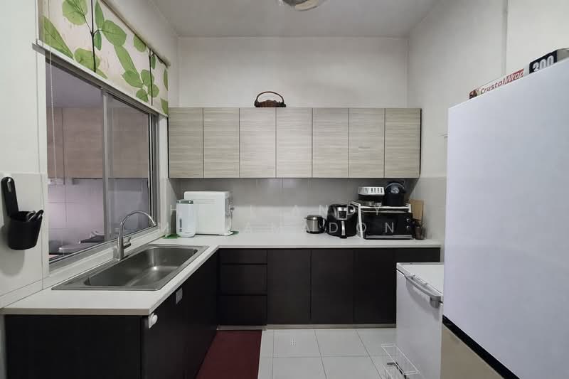 2-storey Terraced House for Sale in Horizon Hills (Iskandar Puteri (Nusajaya)) - Haji Andy Mohamadon - Kitchen - PropertyGuru.com.my