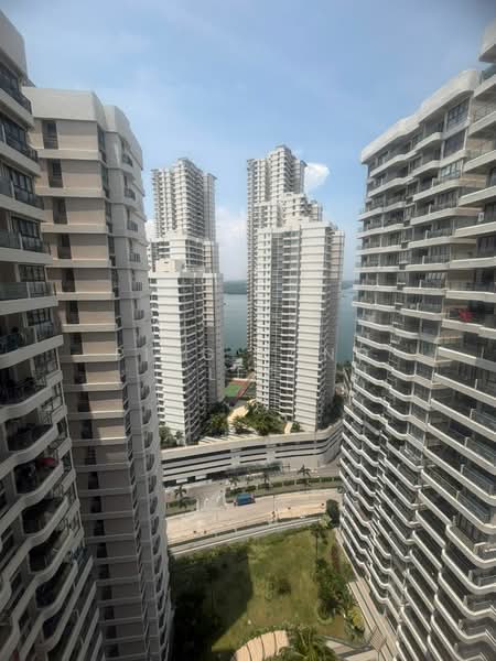 Condominium for Sale at Bay Point @ Country Garden Danga Bay - Ping Yong Lee - Exterior - PropertyGuru.com.my