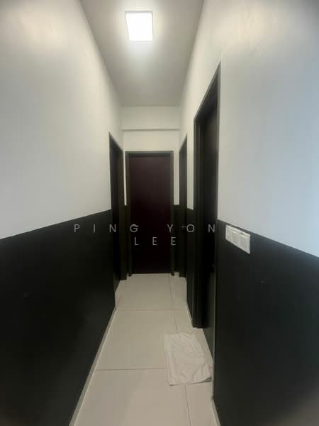 Condominium for Sale at Bay Point @ Country Garden Danga Bay - Ping Yong Lee - Corridor - PropertyGuru.com.my