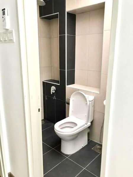 3-storey Terraced House for Rent in Cyberjaya (Selangor) - Zilla Ahmad - Bathroom - PropertyGuru.com.my