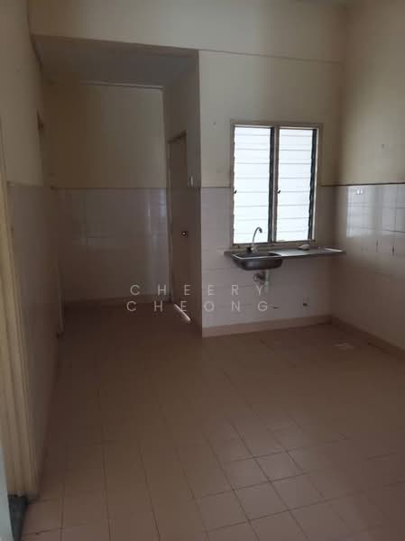 2-storey Terraced House for Sale in Bandar Mahkota Cheras (Cheras) - Cheery Cheong - Kitchen - PropertyGuru.com.my