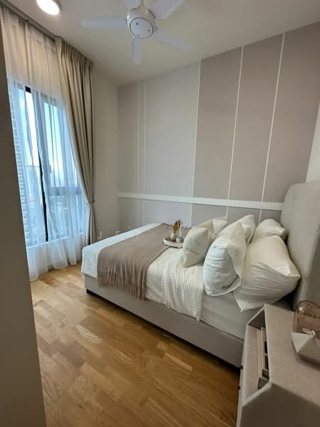 Service Residence for Rent at Residensi Solaris Parq - Jet Tan - Bedroom - PropertyGuru.com.my