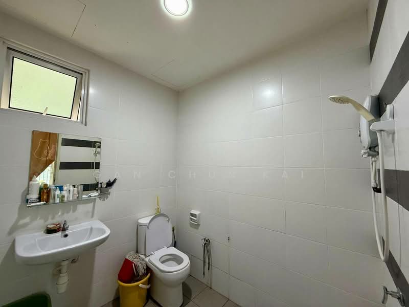 Condominium for Rent at Imperial Residences - Gan Chun Kai - Bathroom - PropertyGuru.com.my