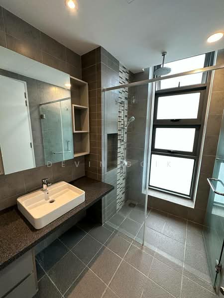 Condominium for Rent at The Robertson - Devin Goik - Bathroom - PropertyGuru.com.my