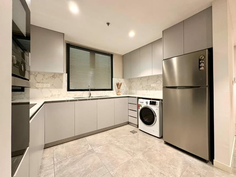 Service Residence for Rent at Ooak Serviced Apartments @ Kiara 163 - Devin Goik - Kitchen - PropertyGuru.com.my
