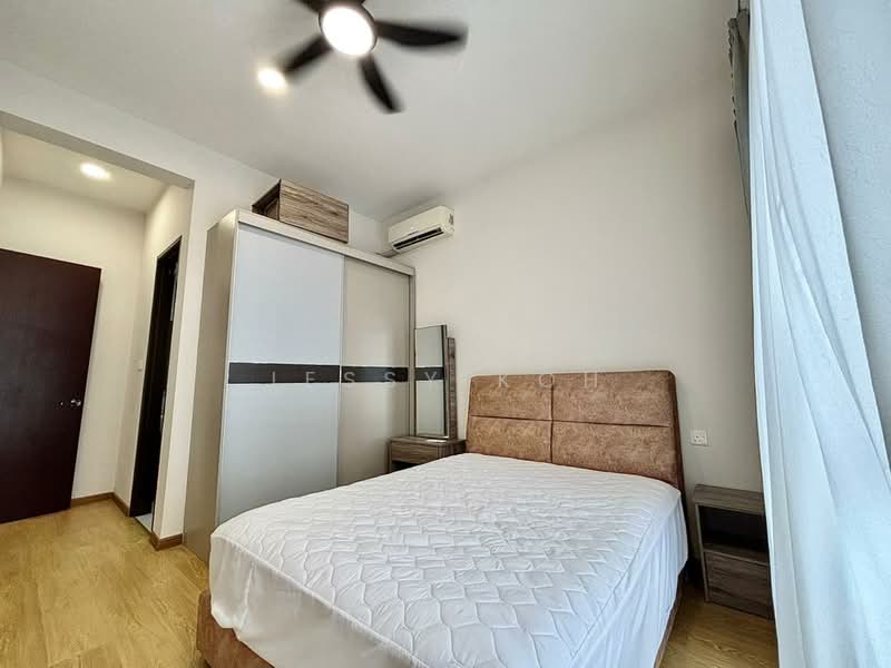 Condominium for Rent at Kings Bay @ Country Garden Danga Bay - Jessy Koh - Bedroom - PropertyGuru.com.my
