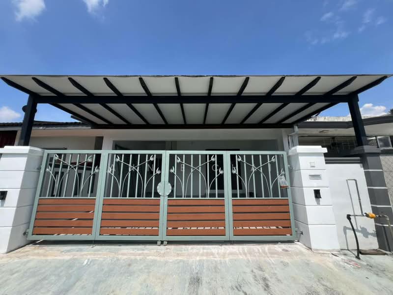 1-storey Terraced House for Sale in Taman Puteri Wangsa (Ulu Tiram) - Annie Chai - Exterior - PropertyGuru.com.my