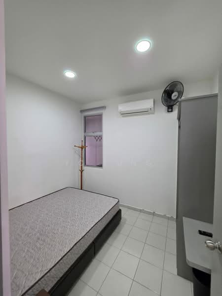 Apartment for Rent at Molek Ria - YC Fung - Bedroom - PropertyGuru.com.my
