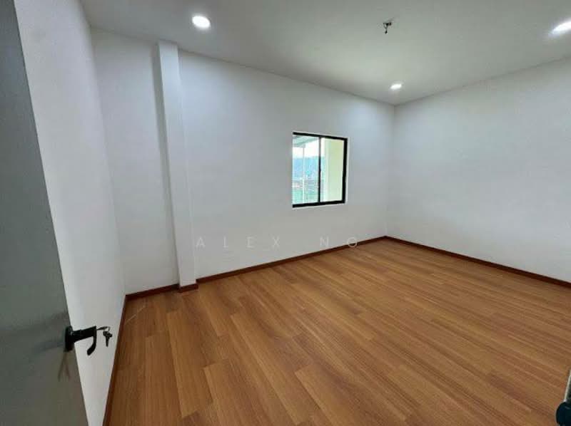 Semi-Detached House for Sale in Johor Bahru (Johor) - Alex Ng - PropertyGuru.com.my