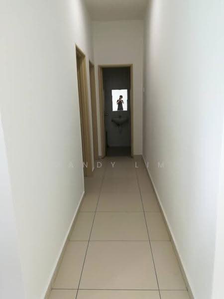 Kondominium untuk Dijual di Serin Residency - Mandy Lim - Corridor - PropertyGuru.com.my