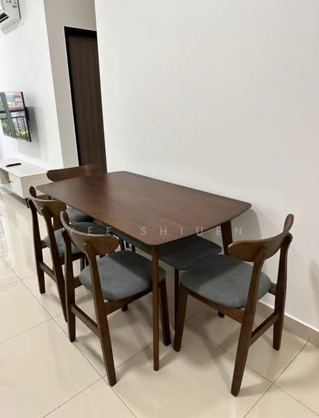 Service Residence for Rent at TRELLIS RESIDENCES - Yee Shiuen - Dining Room - PropertyGuru.com.my