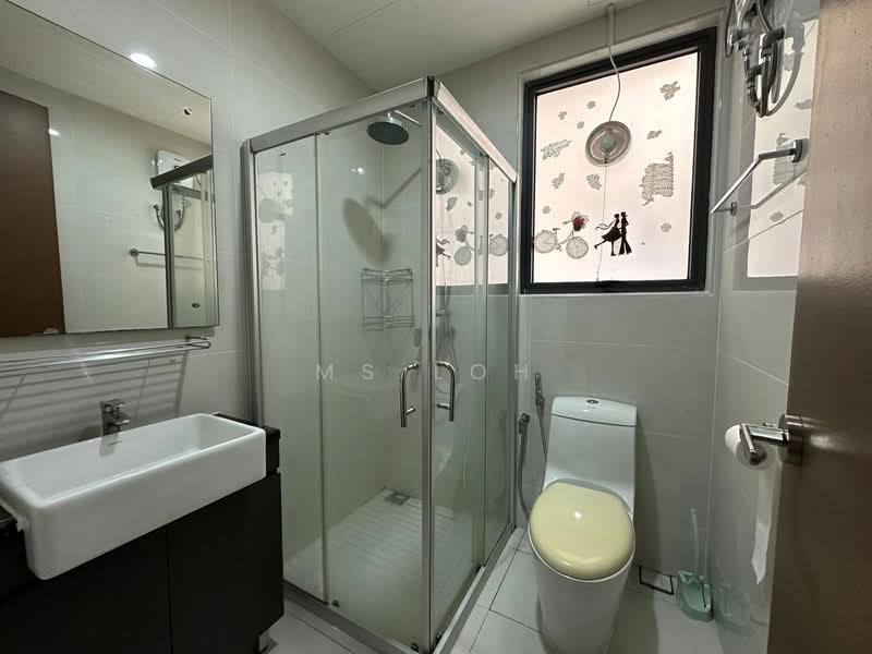 Condominium for Sale at Royal Strand @ Country Garden Danga Bay - Ms Loh - Bathroom - PropertyGuru.com.my