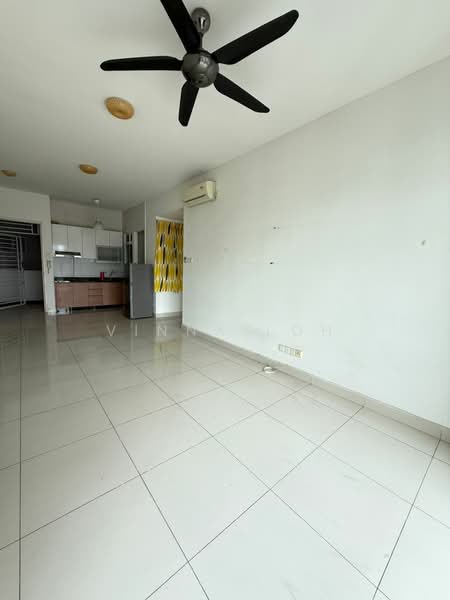 Service Residence for Sale at Skysuites @ Meldrum Hills - Vinna Loh - Living Room - PropertyGuru.com.my