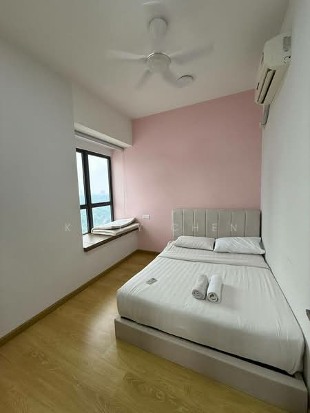 Condominium for Rent at Royal Strand @ Country Garden Danga Bay - Kelly Chen - Bedroom - PropertyGuru.com.my