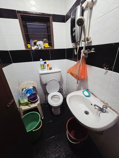 Semi-Detached House for Sale in Rasah (Negeri Sembilan) - Azrul Othman - PropertyGuru.com.my