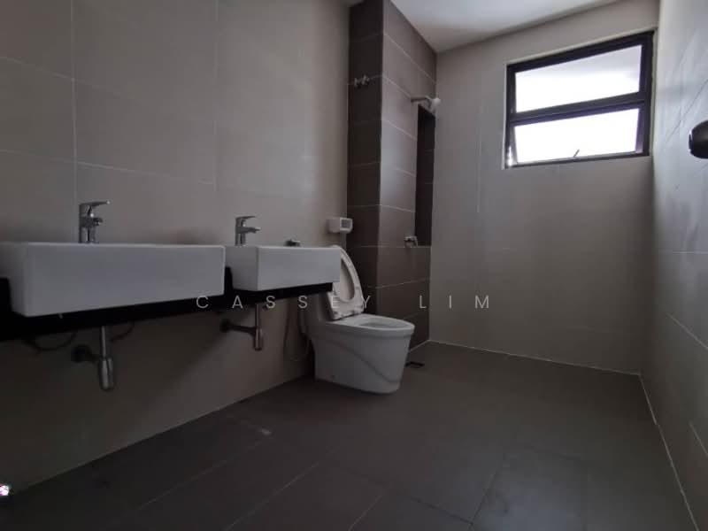 Rumah Teres 3 Tingkat untuk Disewa di Setia Alam (Selangor) - Cassey Lim - Bathroom - PropertyGuru.com.my