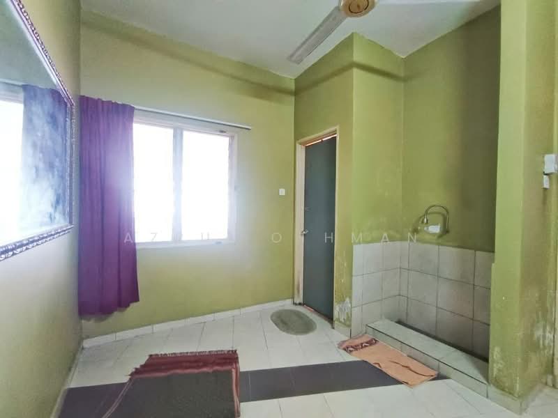 2-storey Terraced House for Sale in Sikamat (Negeri Sembilan) - Azrul Othman - Interior - PropertyGuru.com.my