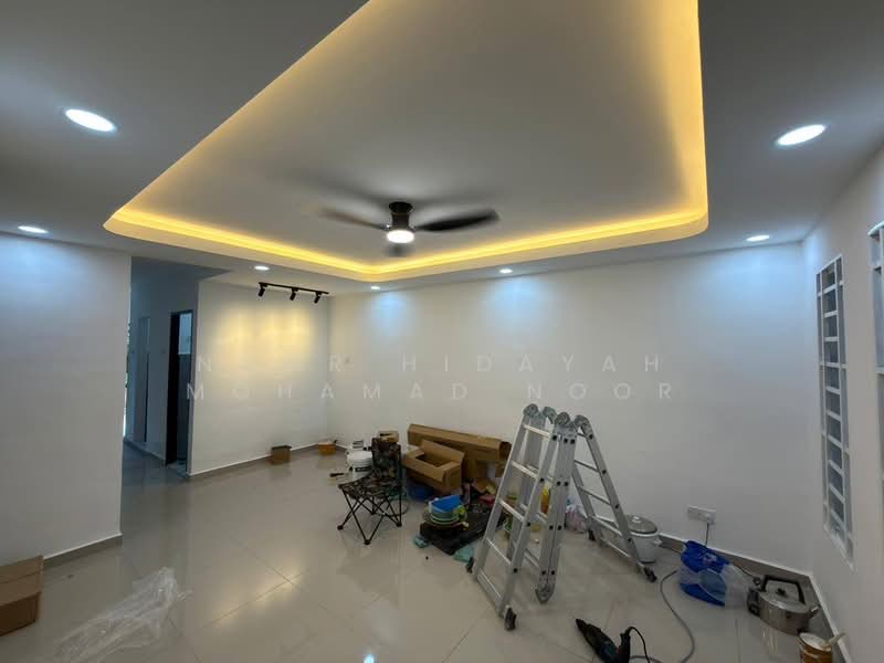 Taman Kantan Permai untuk Untuk Dijual - RM 350,000, Apr 2026 - Living Room - PropertyGuru.com.my