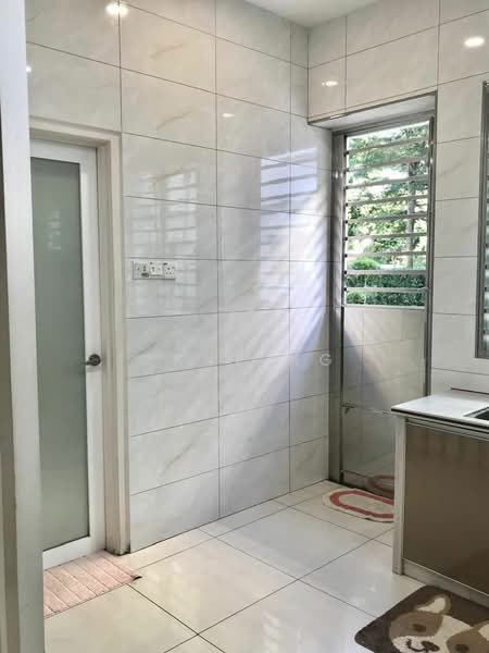 3.5-storey Terraced House for Sale in Taman Villa Oren (Bukit Mertajam) - Jane Ng - Kitchen - PropertyGuru.com.my